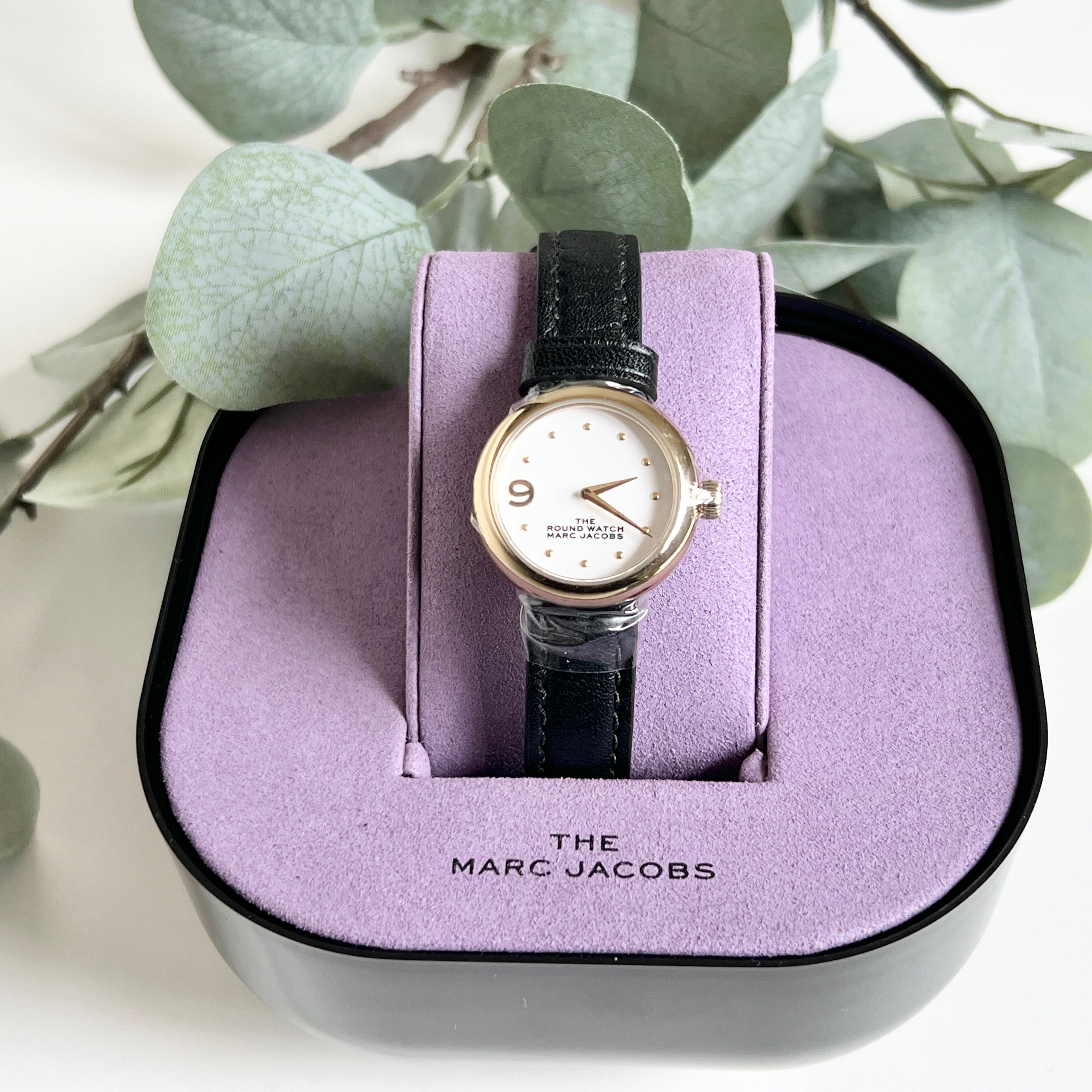THE ROUND WATCH / MJ0120184721 – TIME BOX official site